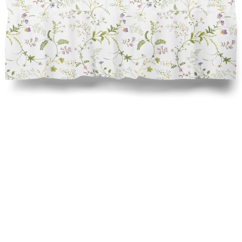 Blomsteryra vit gardinkappa metervara