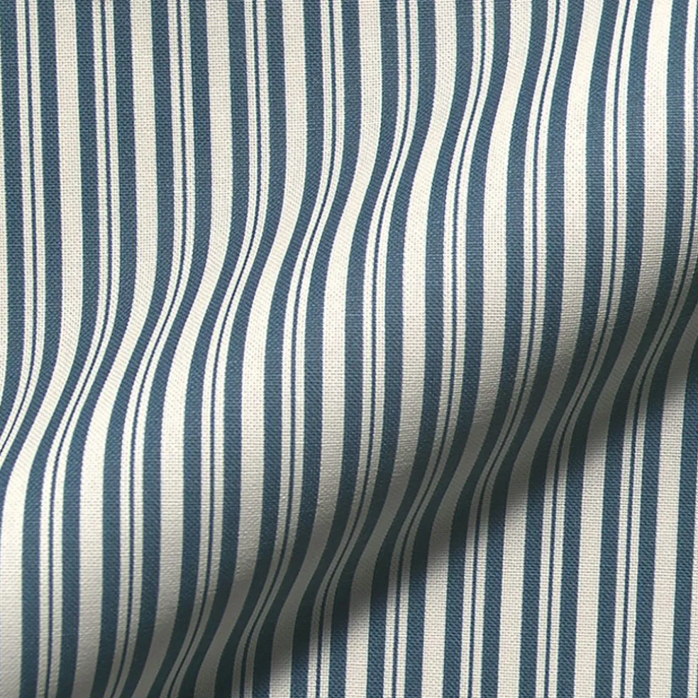 Classic Stripe Scene blå randigt tyg