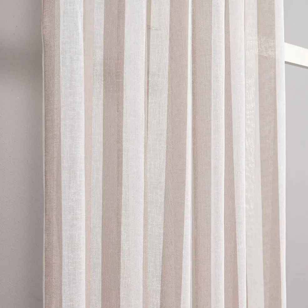 Disa beige randiga gardiner