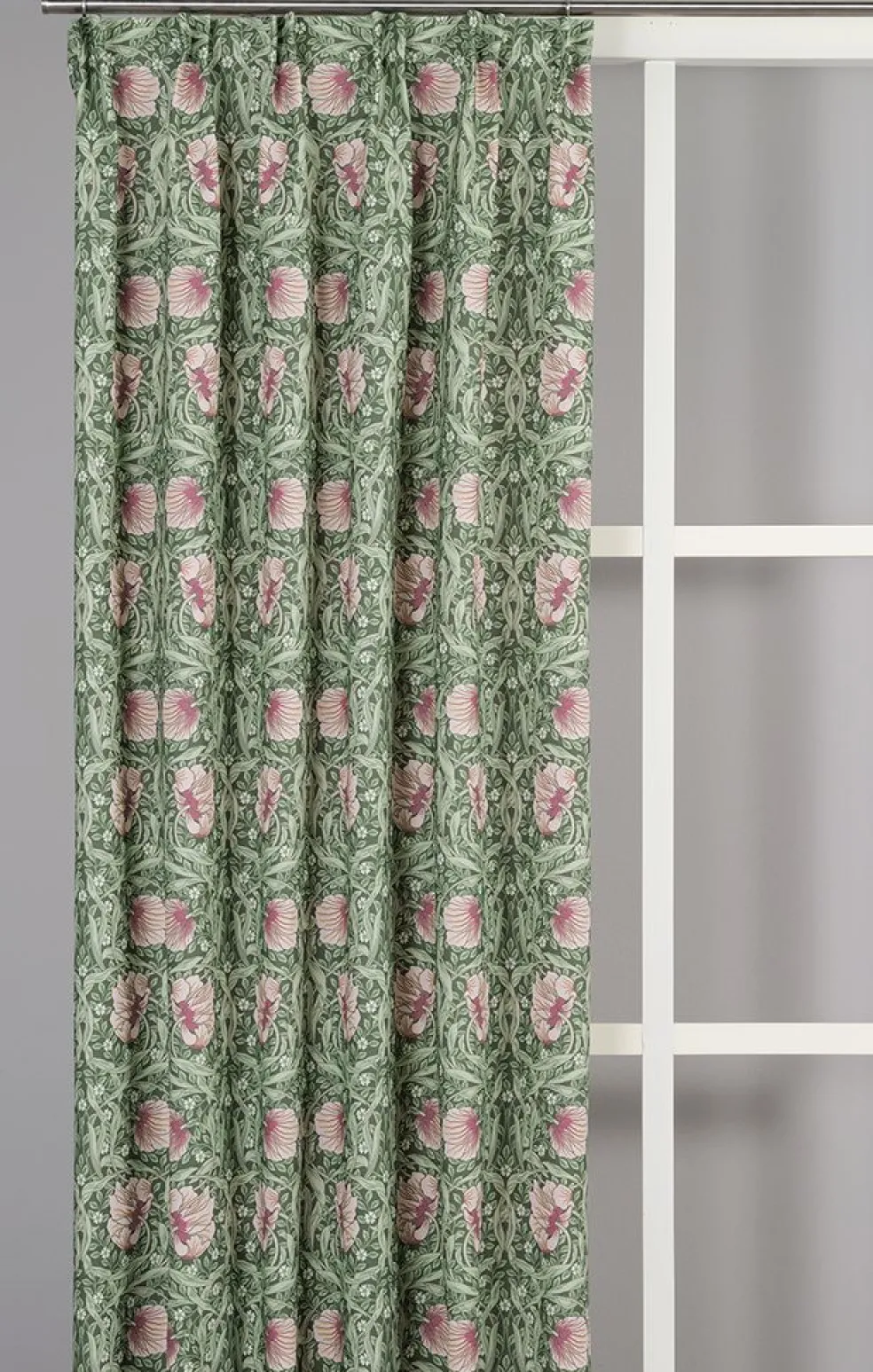 Grace rosa/ljusgrön gardiner - Klassisk blommig Arts and Crafts design