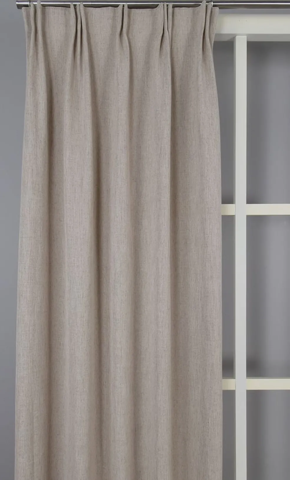 James linne gardiner – Modern linne-look med lyxigt fall