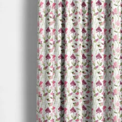 Luktärt rosa – blommigt tyg med klättrande luktärter