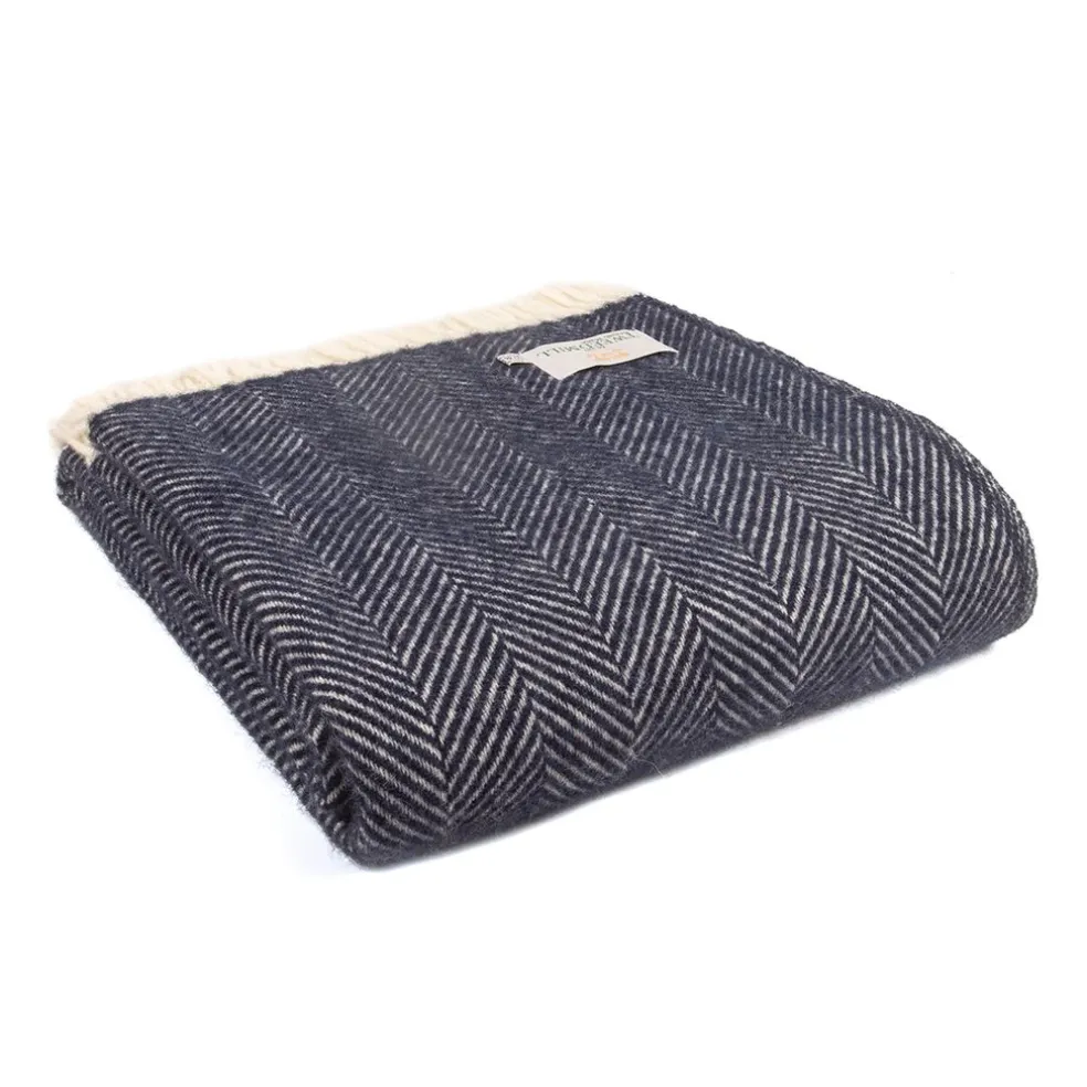 Ullpläd Fishbone Navy, 100% Ull, 150x183 cm